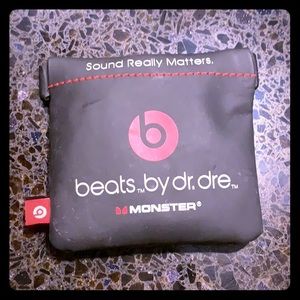 Beats by dr Dre monster